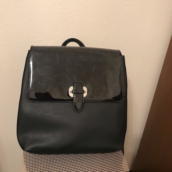 Magnolia and Vine Vegan Leather Back Pack - Picture 3 of 10